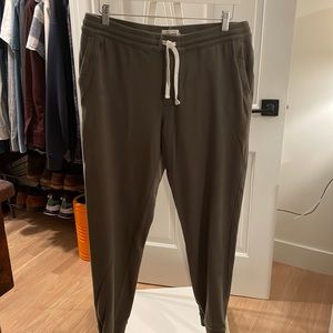 Large Olive green Taylor Stitch sweatpants